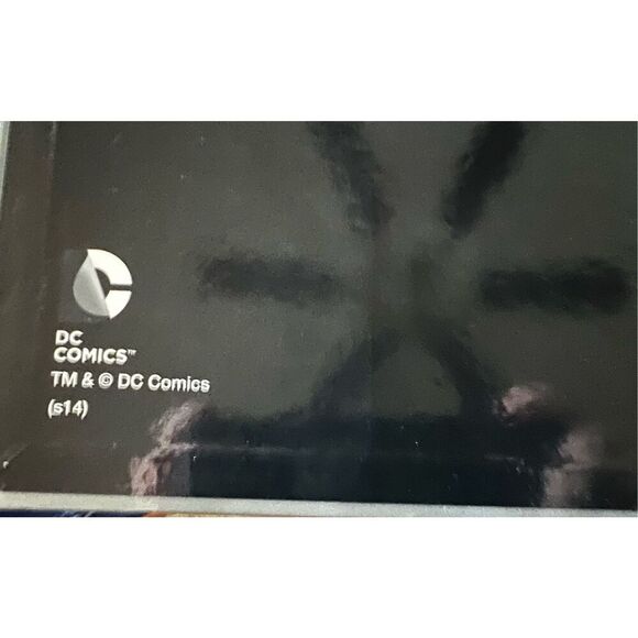 Rare Justice League DC Comics 3D Folding Graphic Chess Board - Picture 2 of 9